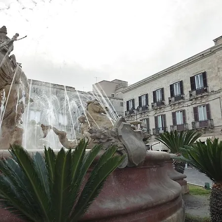 B&B Five 시라쿠사