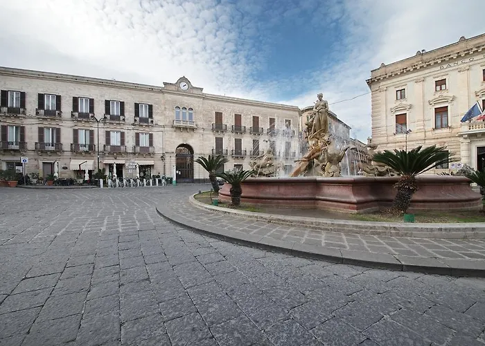 Five Bed & Breakfast 4*